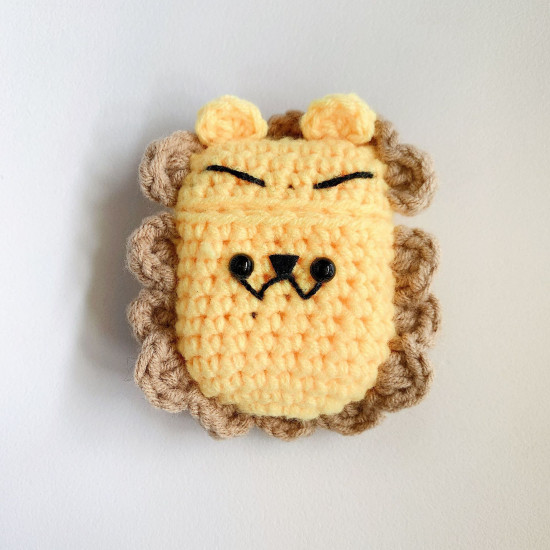 Cute Design Cartoon Handcraft Wool Fabric Cover Skin for Airpod (1 / 2) Charging Case (Lion)